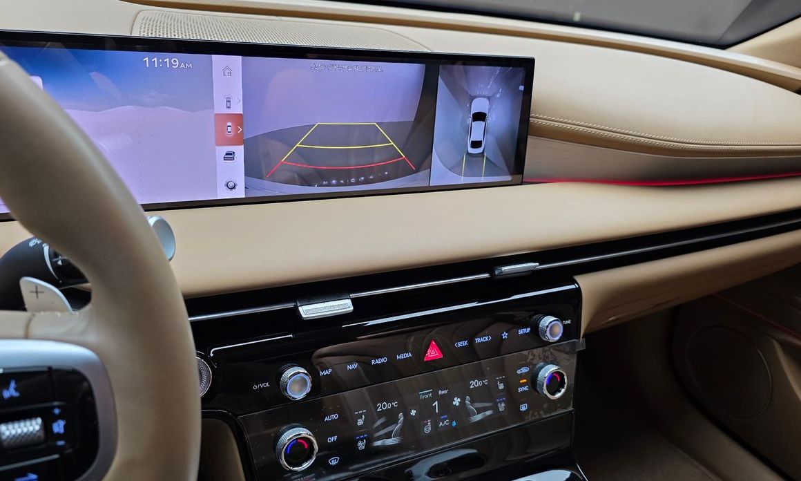Genesis G80 2025