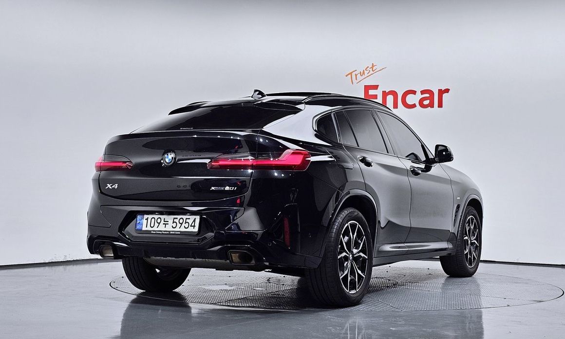 BMW X4 2023
