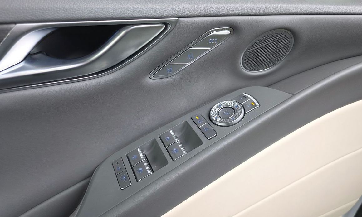 Genesis G80 2025