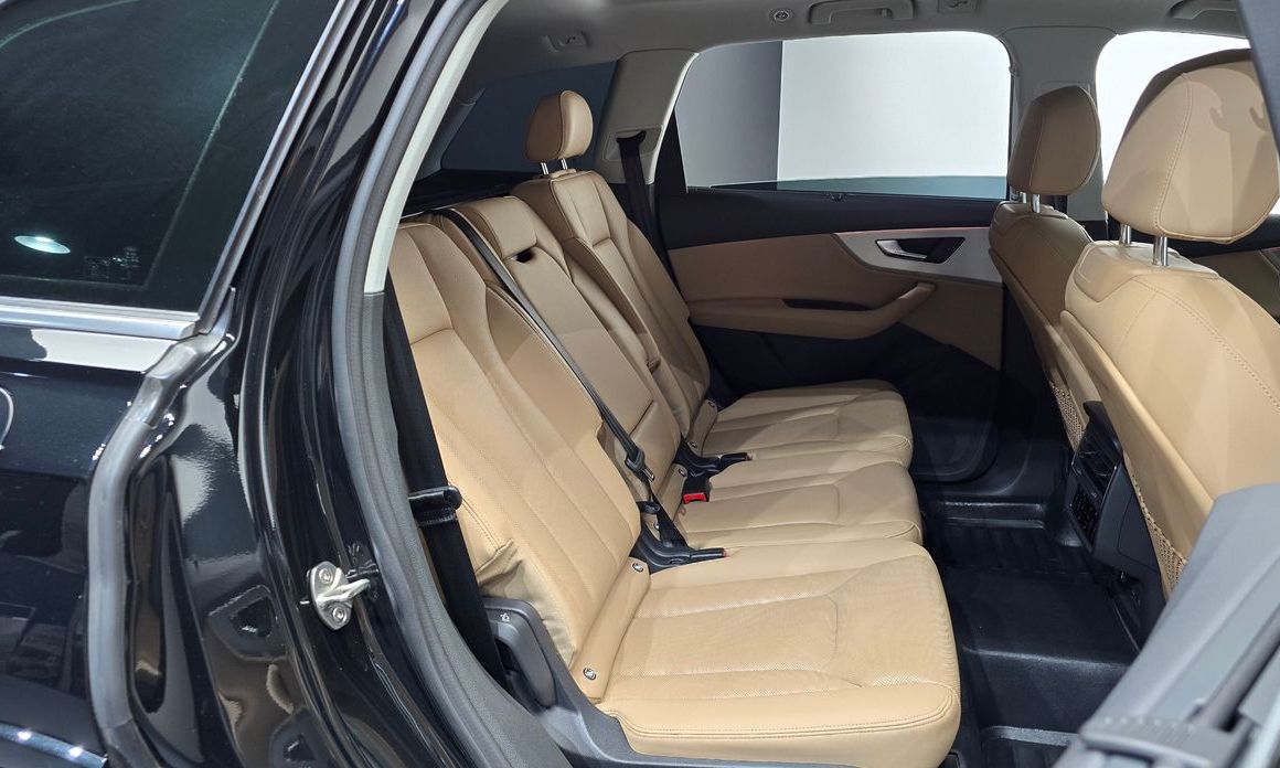 Audi Q7 2023