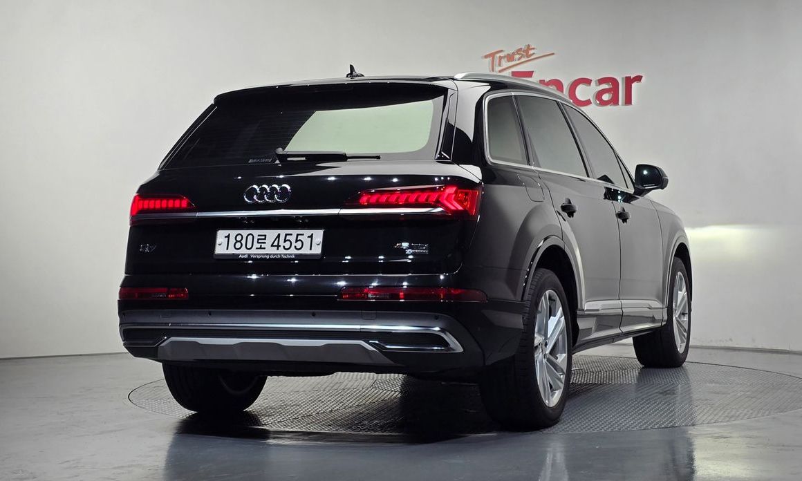 Audi Q7 2023