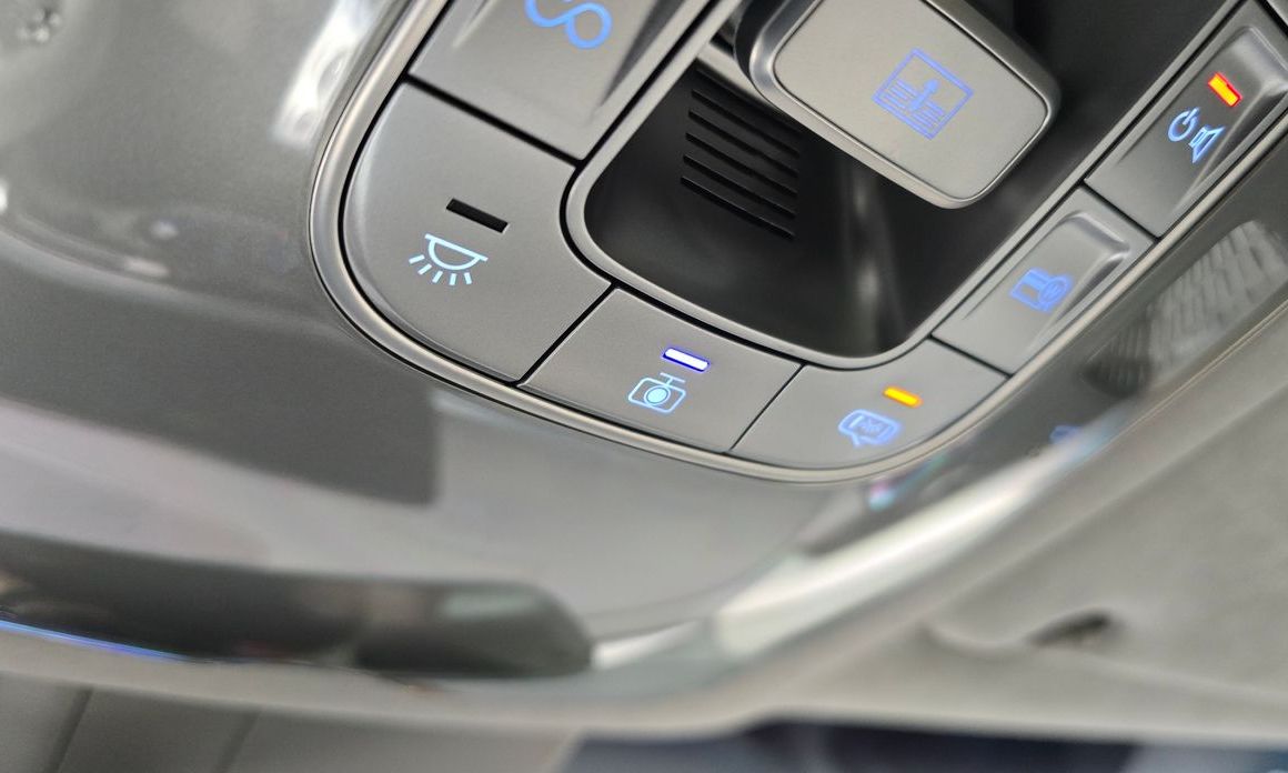 Genesis GV60 2023