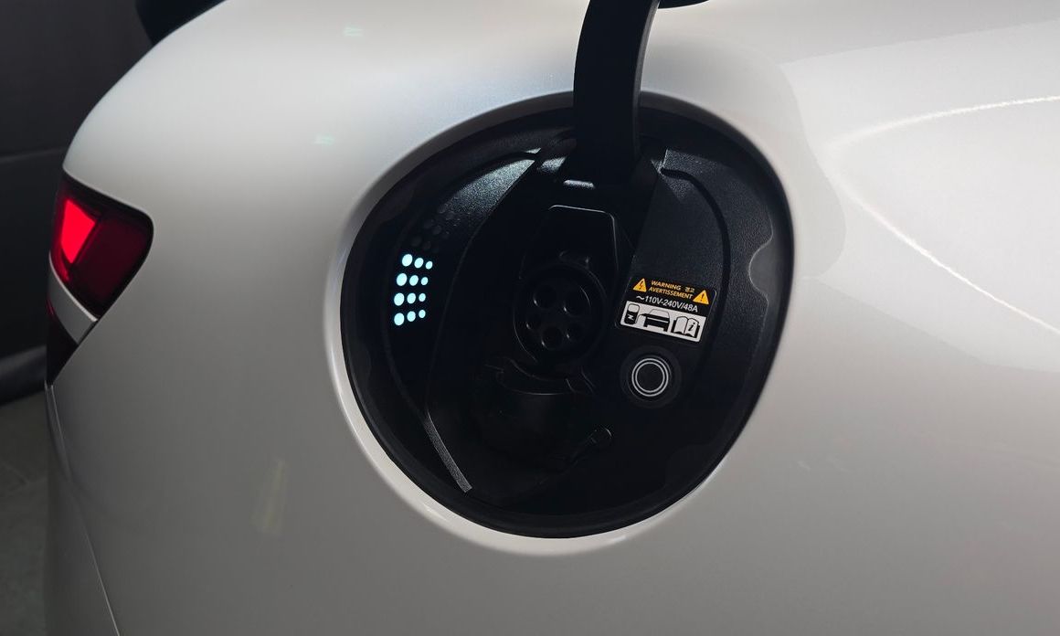 Genesis GV60 2023