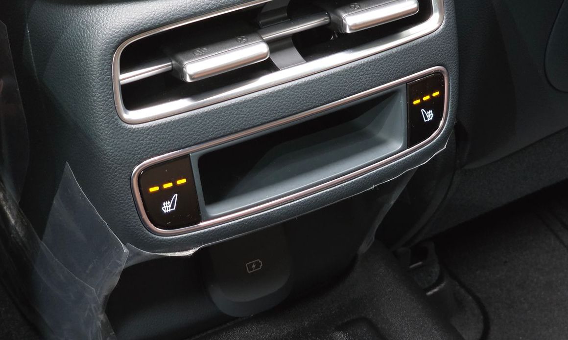 Genesis GV70 2026