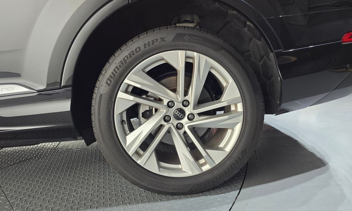 Audi Q7 2023