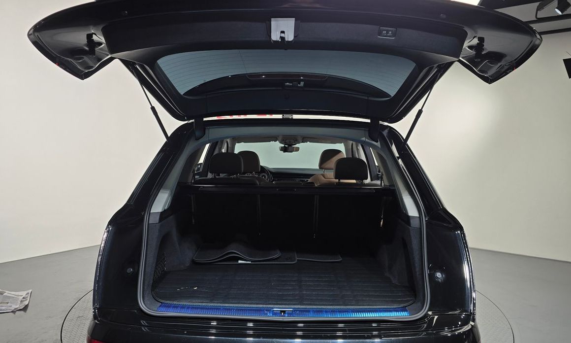 Audi Q7 2023