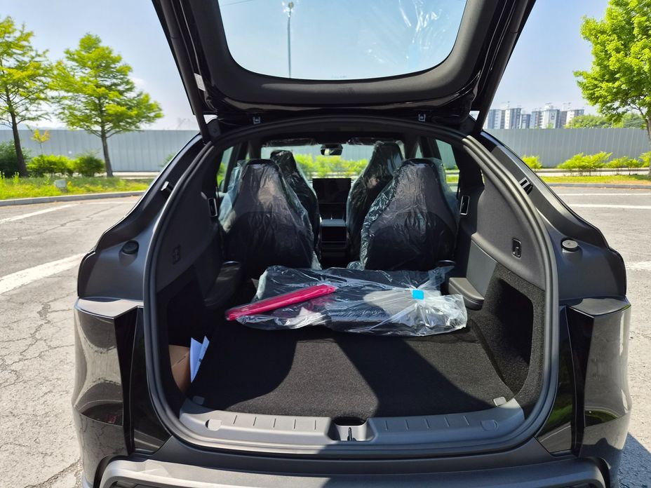 Tesla Model Y 2026