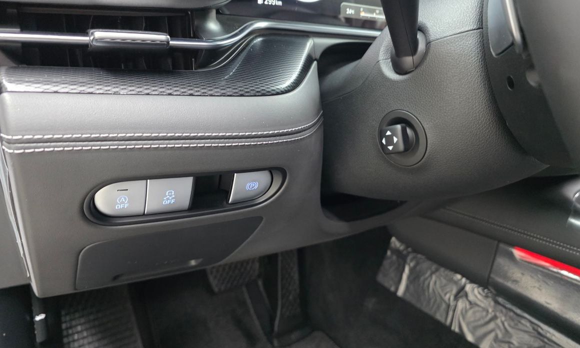 Genesis G90 2023
