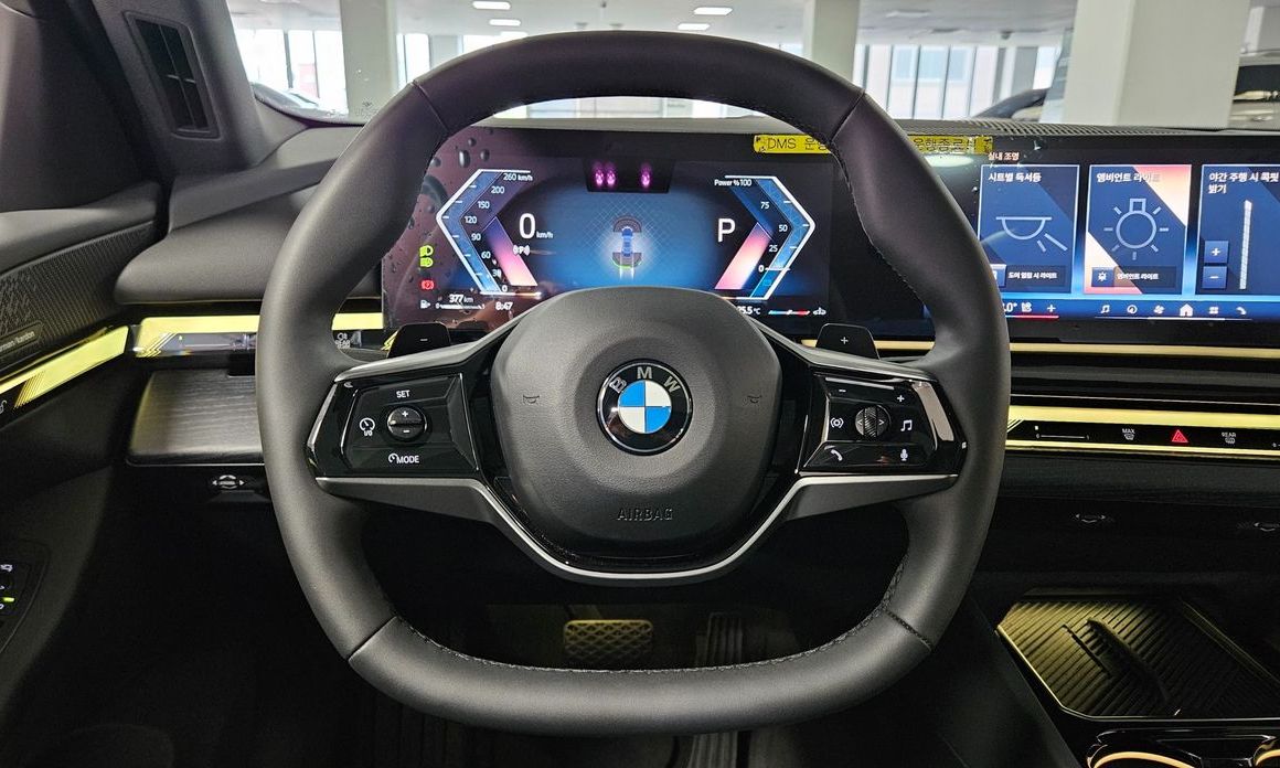 BMW 5-Series 2025
