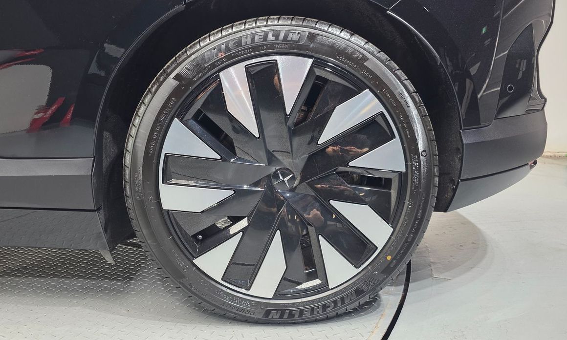 Polestar Polestar 4 2025
