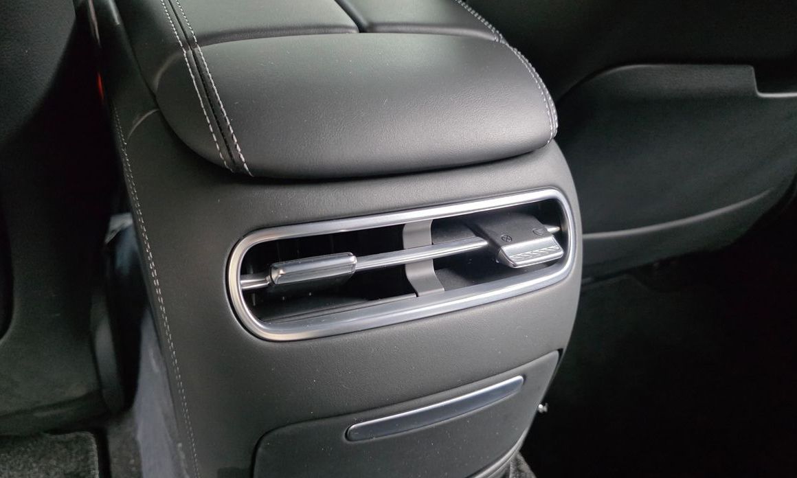 Genesis G90 2023