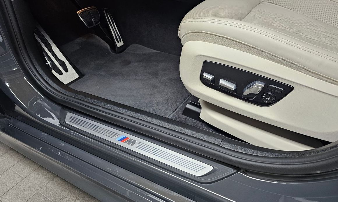 BMW Gran Turismo 2024