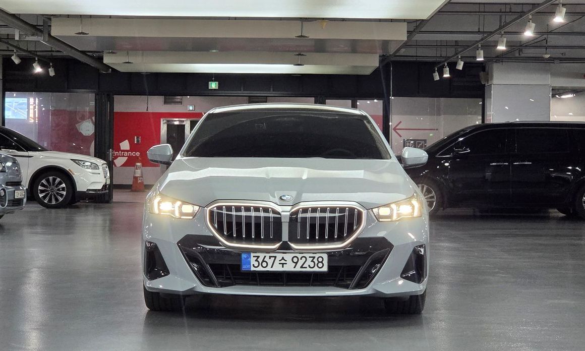 BMW 5-Series 2026