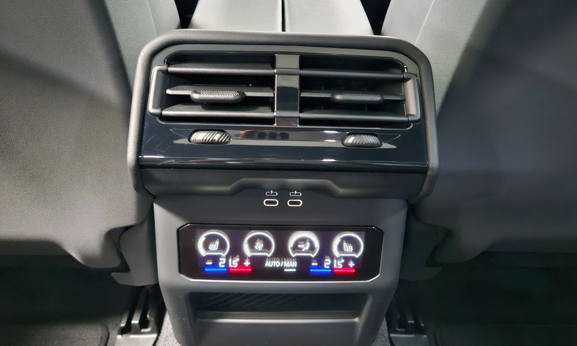 BMW 5-Series 2025