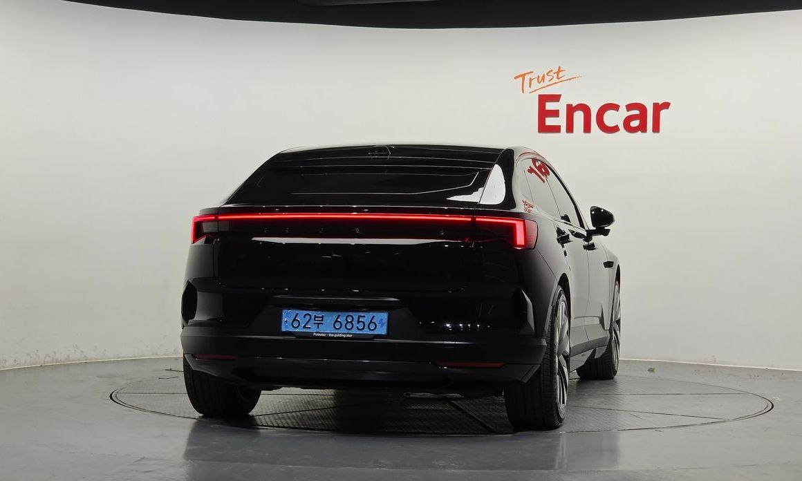 Polestar Polestar 4 2025