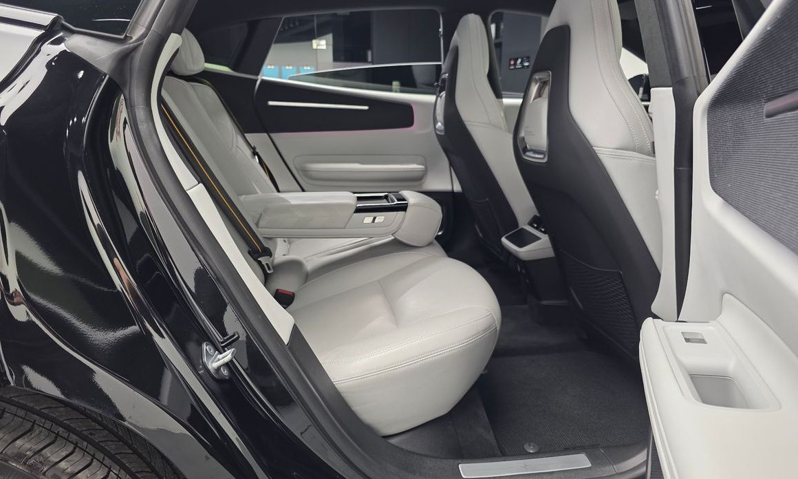 Polestar Polestar 4 2025