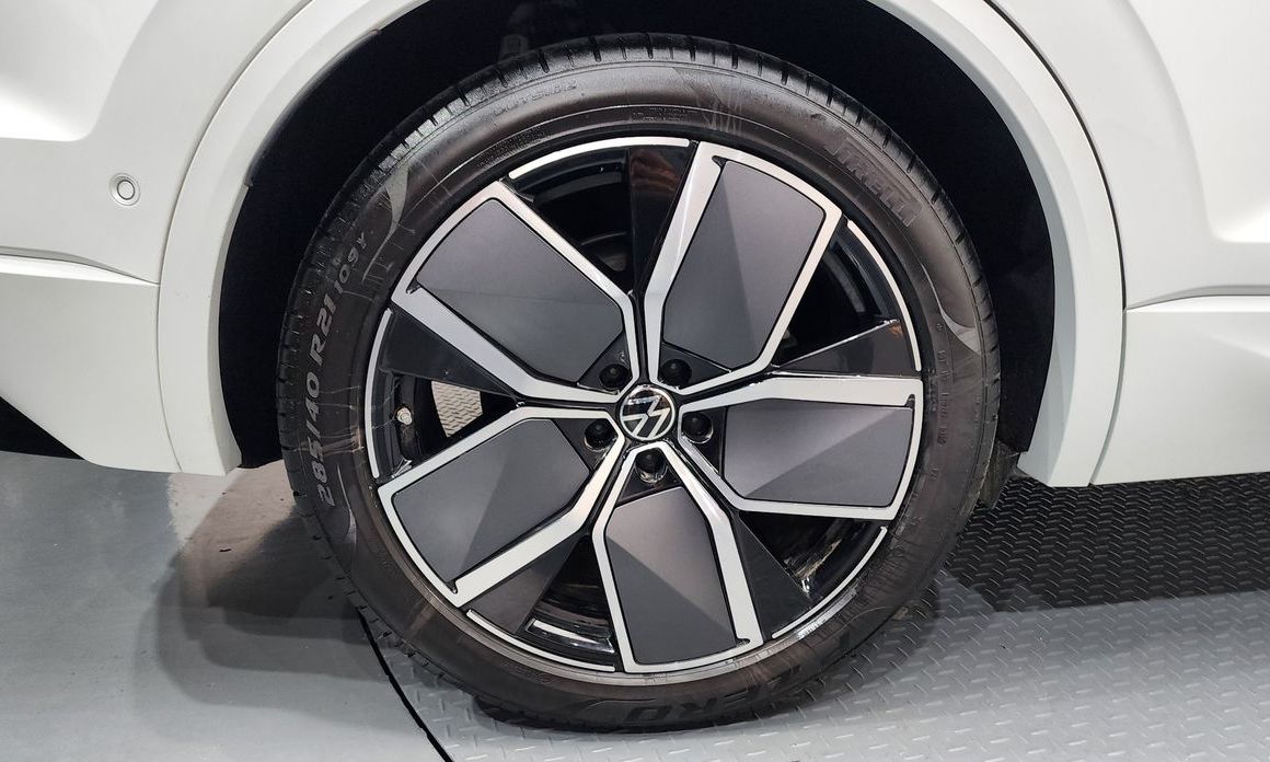 Volkswagen Touareg 2025