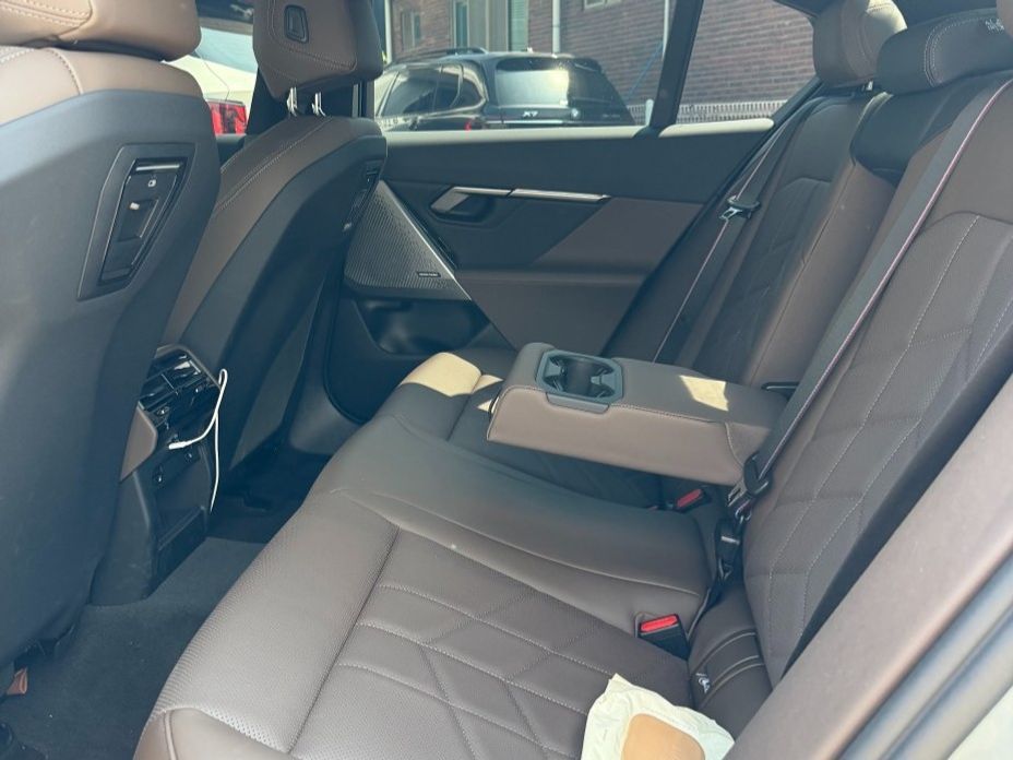 BMW 5-Series 2026