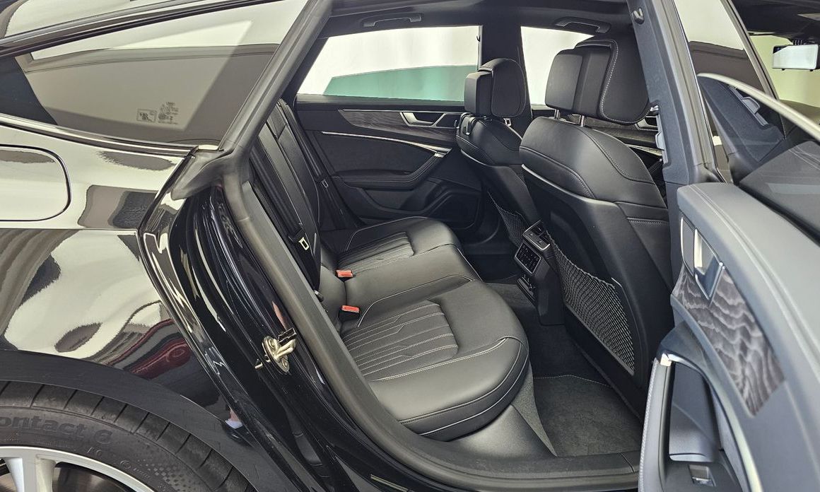 Audi A7 2025