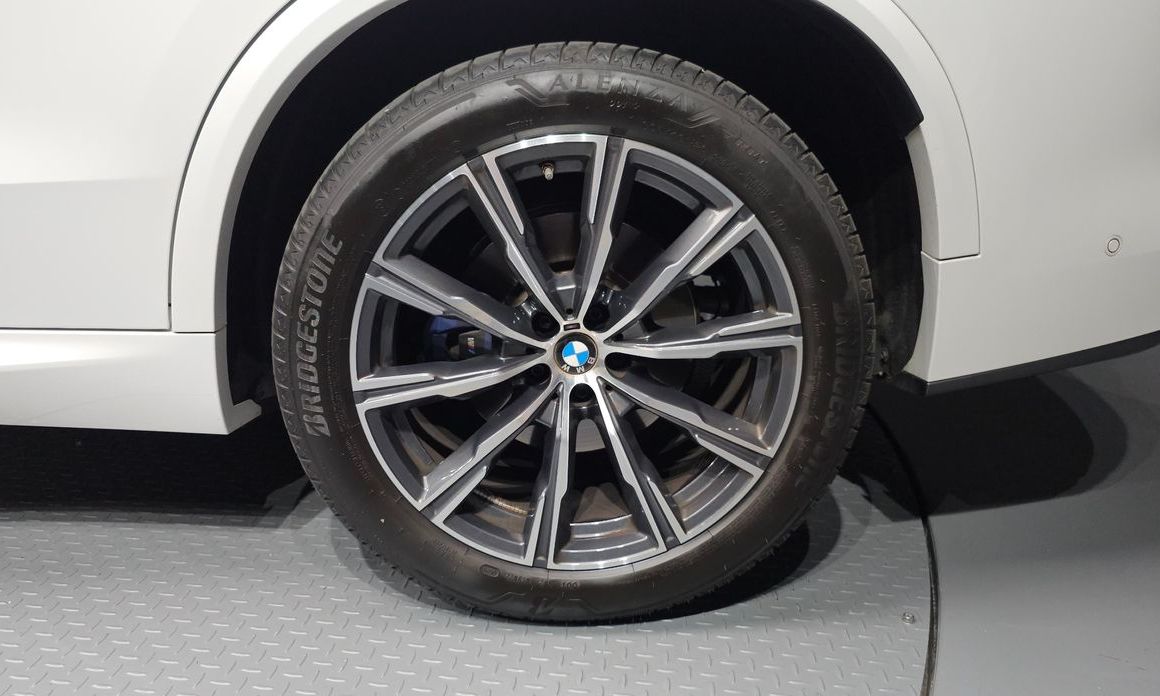BMW X5 2024