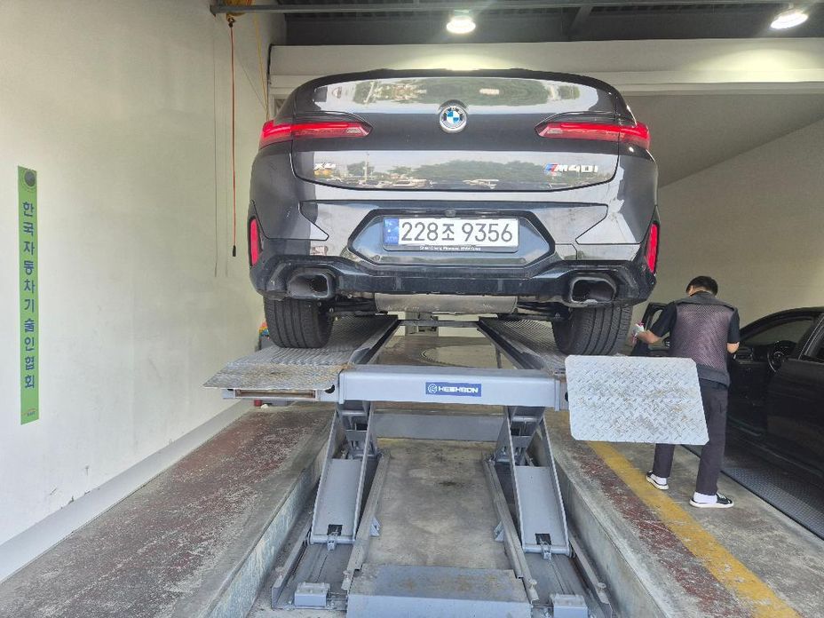 BMW X4 2024