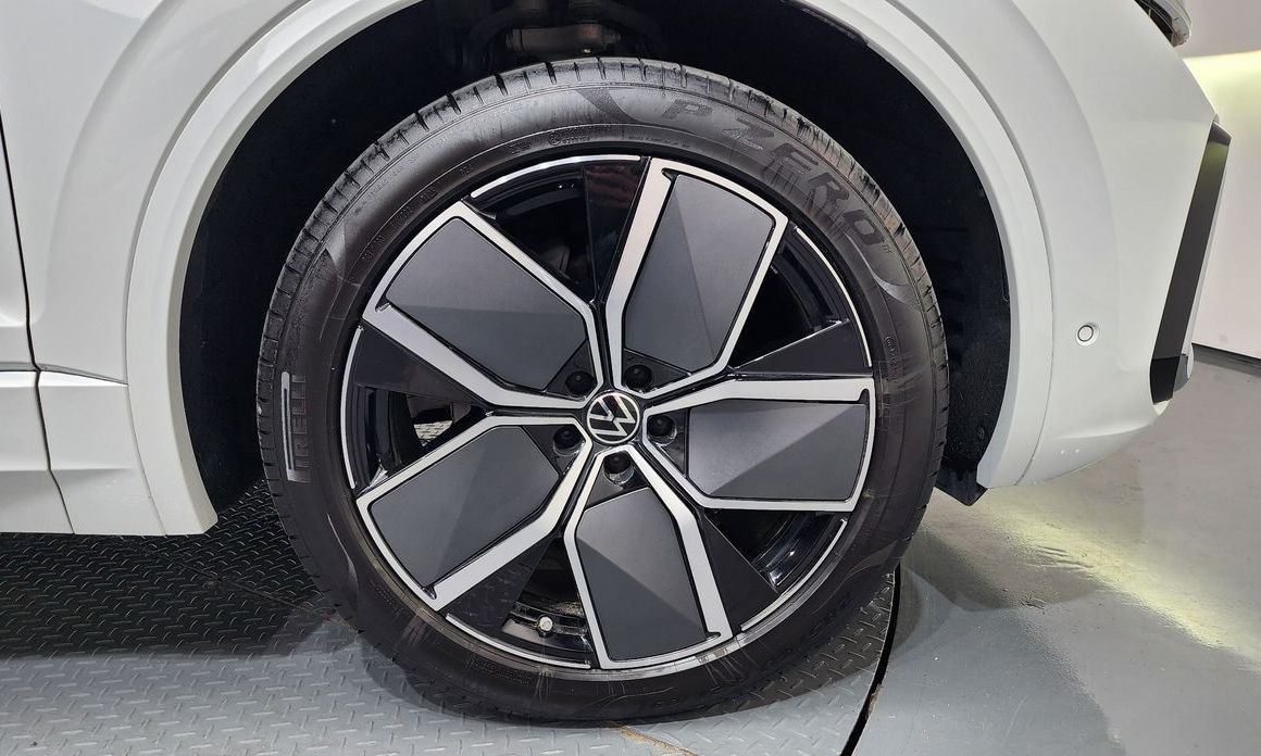 Volkswagen Touareg 2025