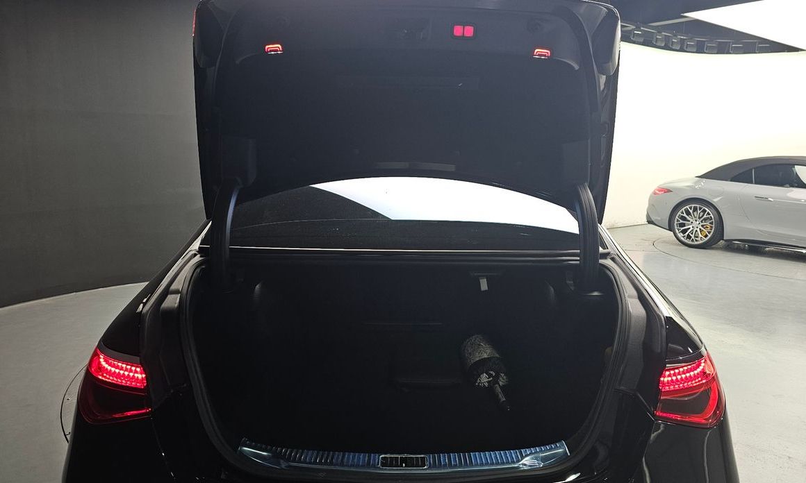 Mercedes-Benz S-Class 2022