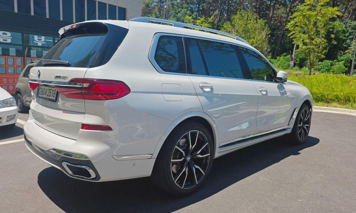 BMW X7 2022
