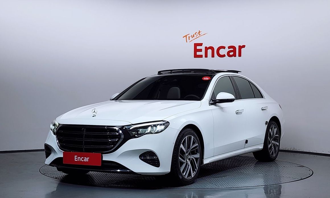 Mercedes-Benz E-Class 2024