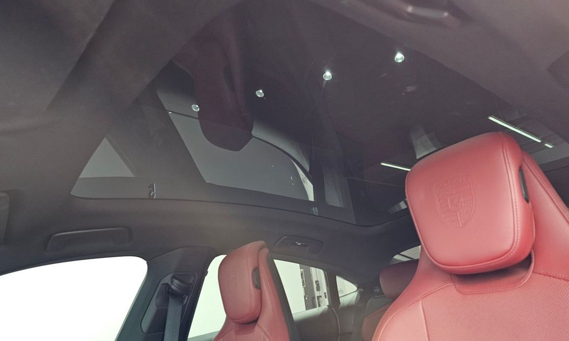 Porsche Taycan 2022
