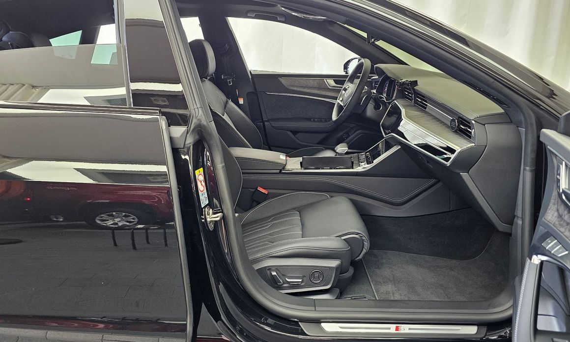 Audi A7 2025
