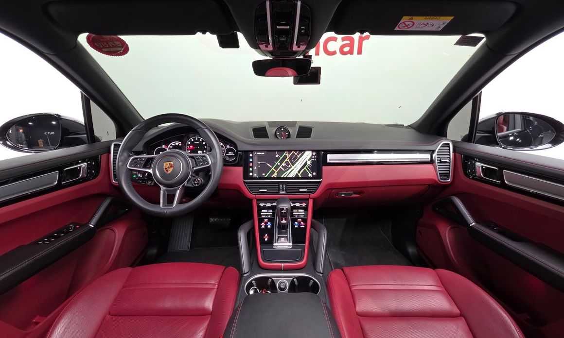 Porsche Cayenne 2023