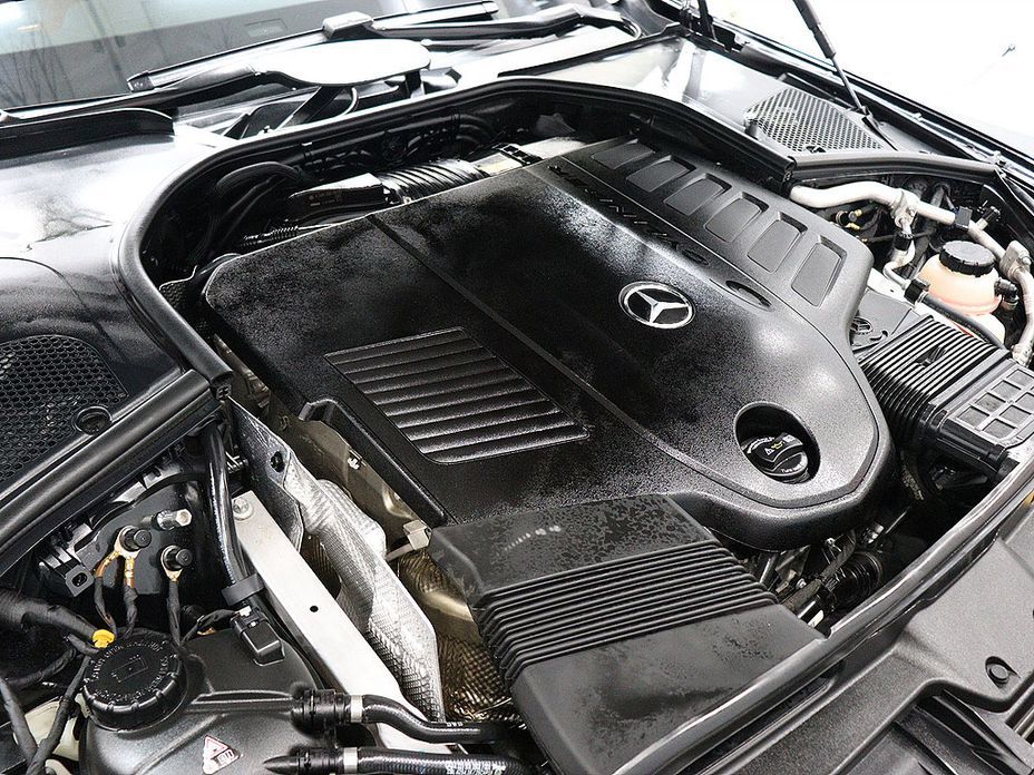 Mercedes-Benz S-Class 2023