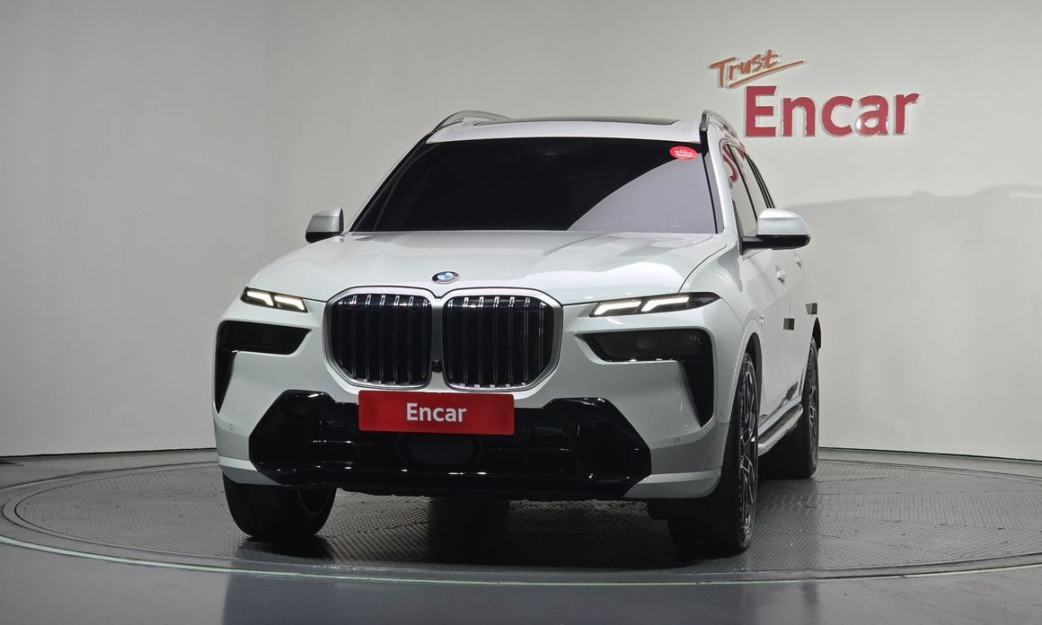 BMW X7 2024