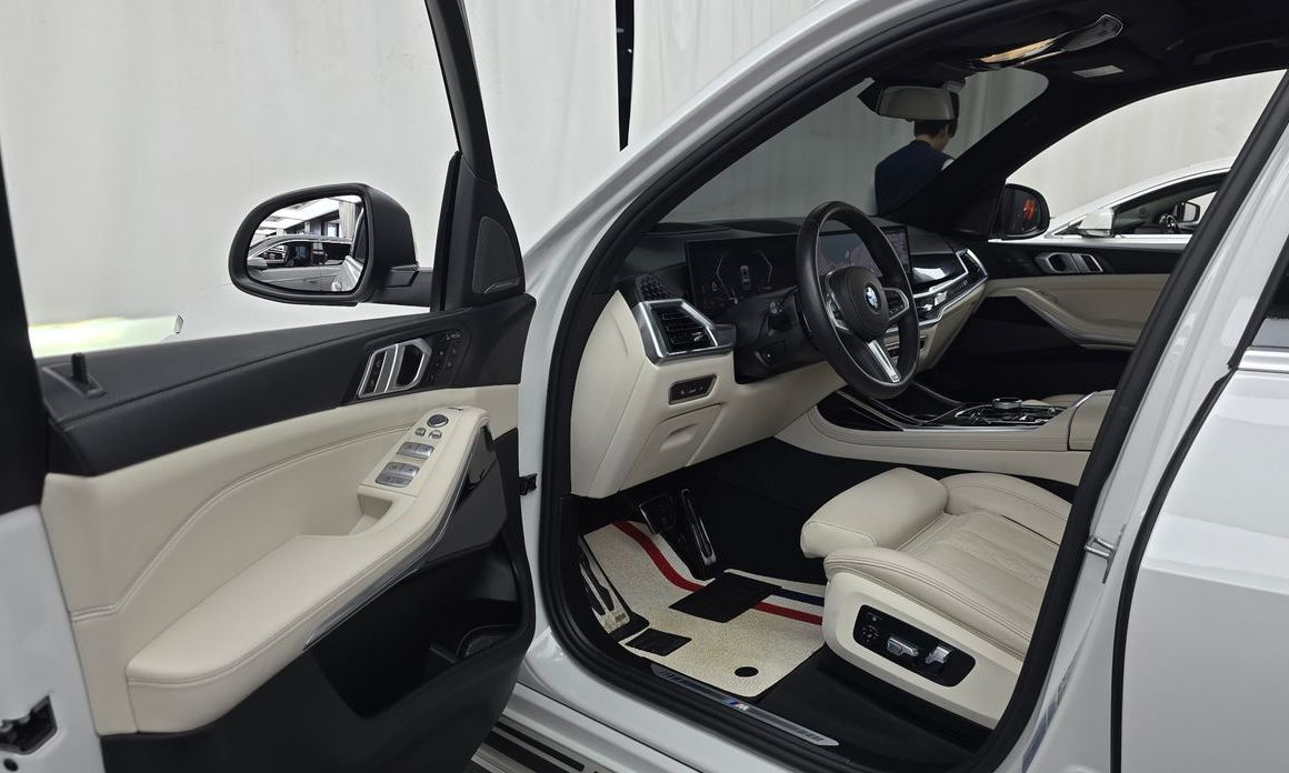 BMW X7 2024