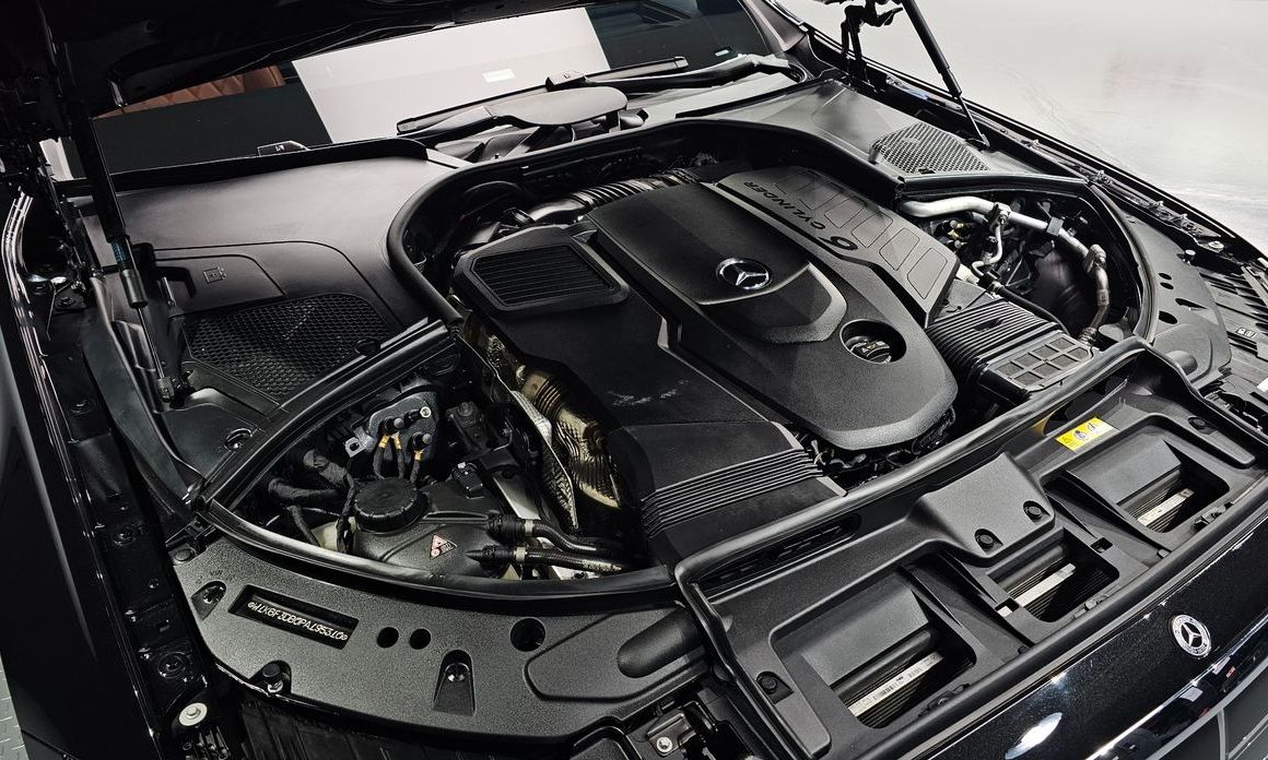 Mercedes-Benz S-Class 2023