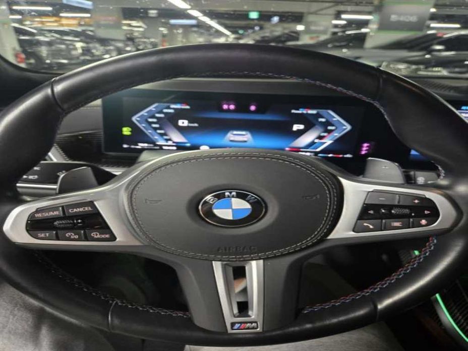 BMW X7 2024