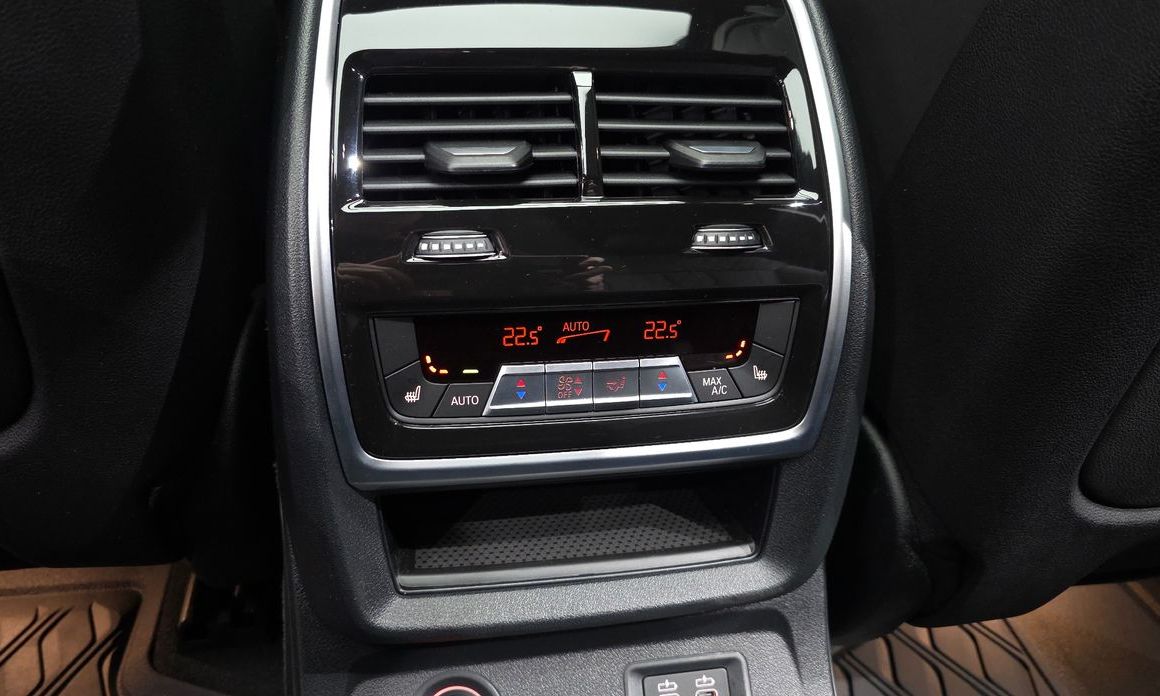 BMW X7 2024