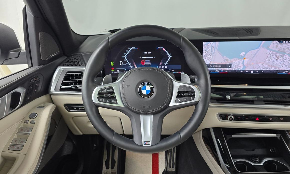 BMW X7 2024