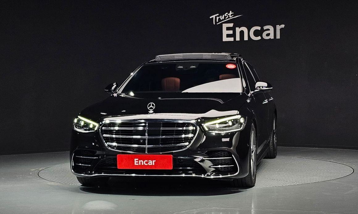Mercedes-Benz S-Class 2023