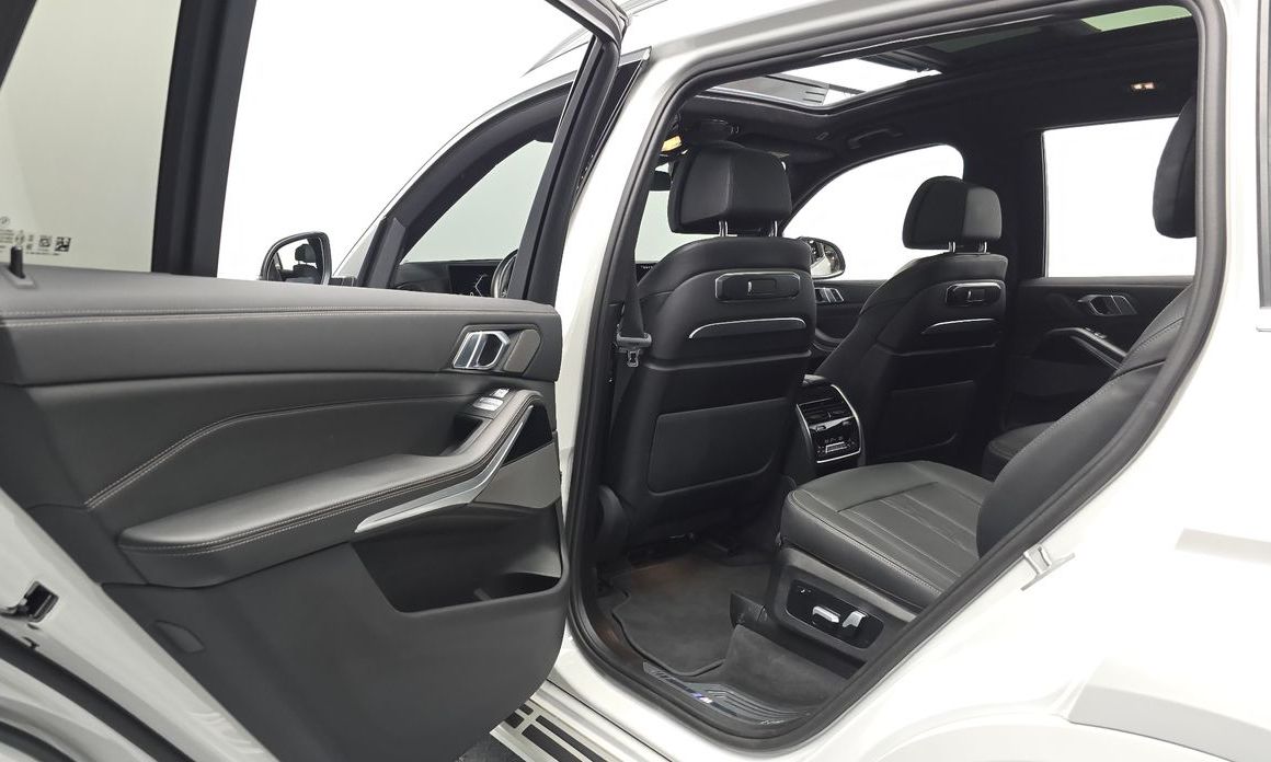 BMW X7 2024