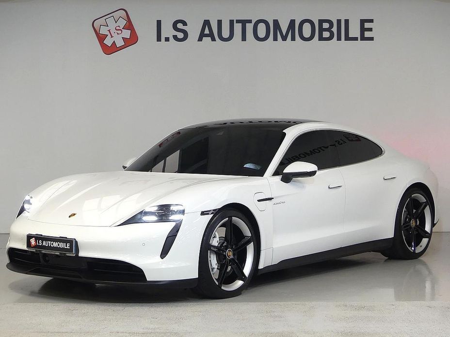 Porsche Taycan 2024