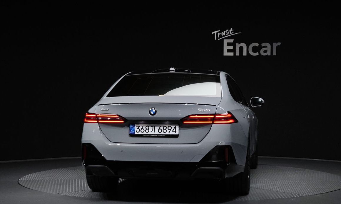 BMW 5-Series 2026