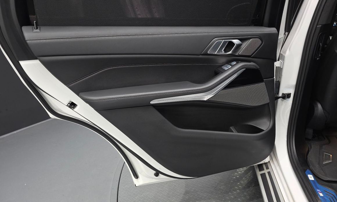 BMW X7 2024