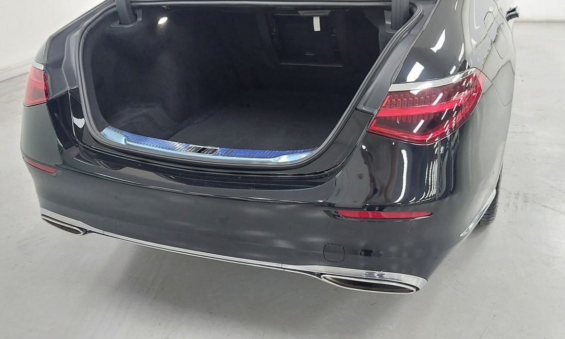 Mercedes-Benz S-Class 2023