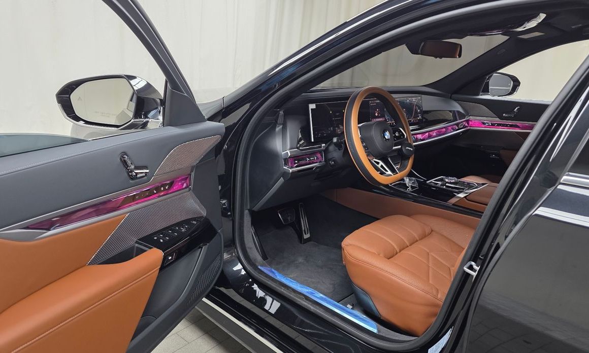 BMW 7-Series 2025