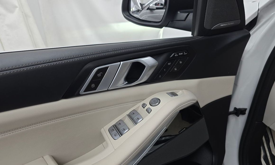 BMW X7 2024