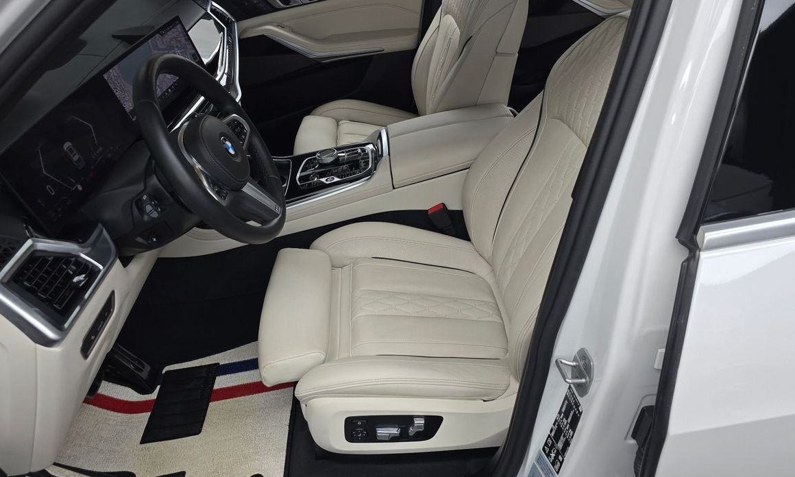 BMW X7 2024