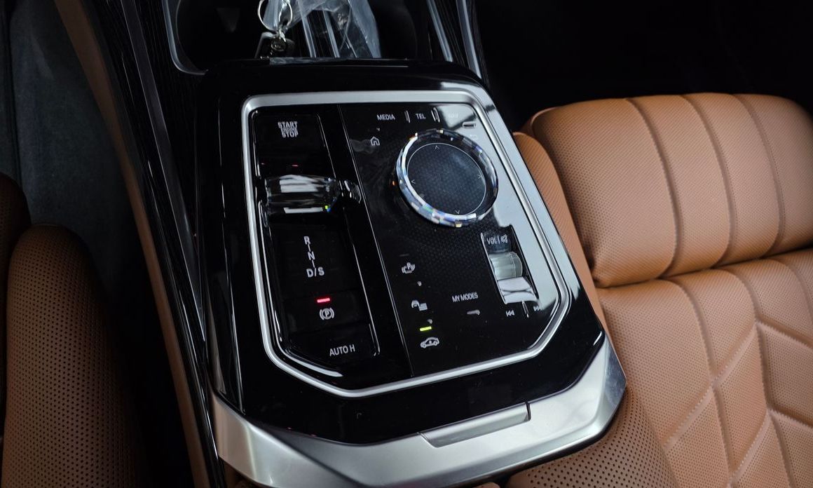 BMW 7-Series 2025