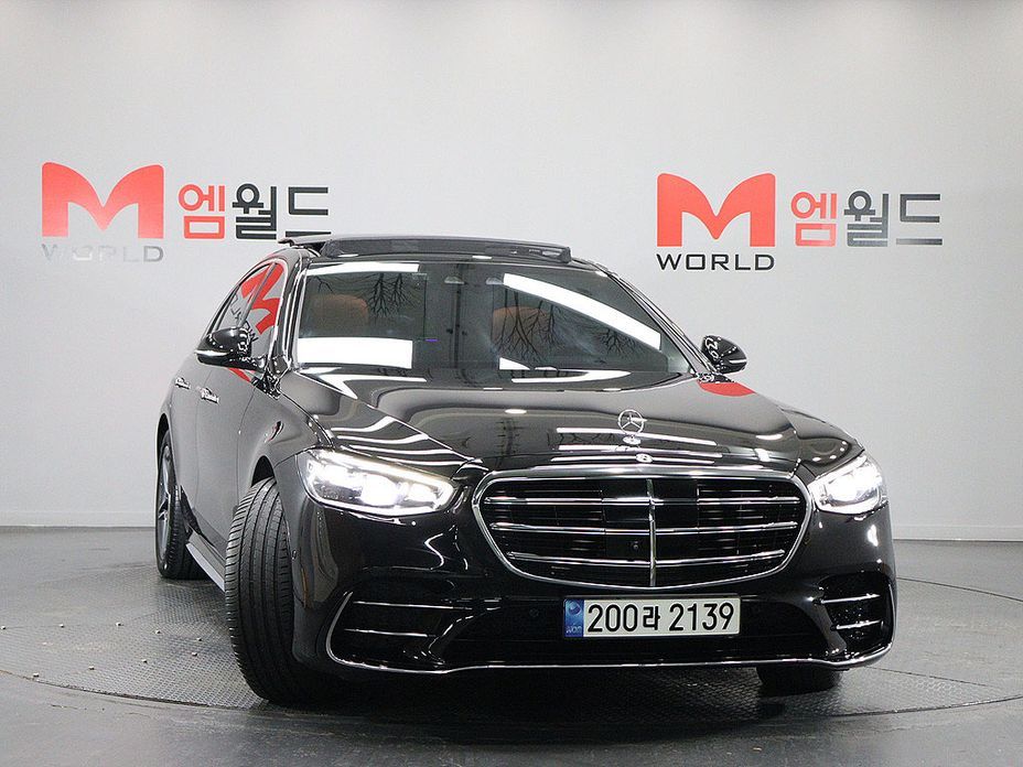 Mercedes-Benz S-Class 2023